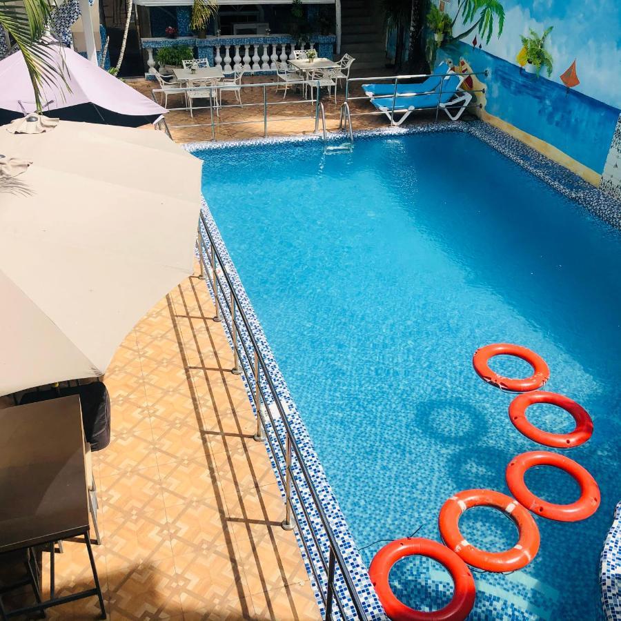 Hotel La Casona Dorada Санто-Доминго Экстерьер фото