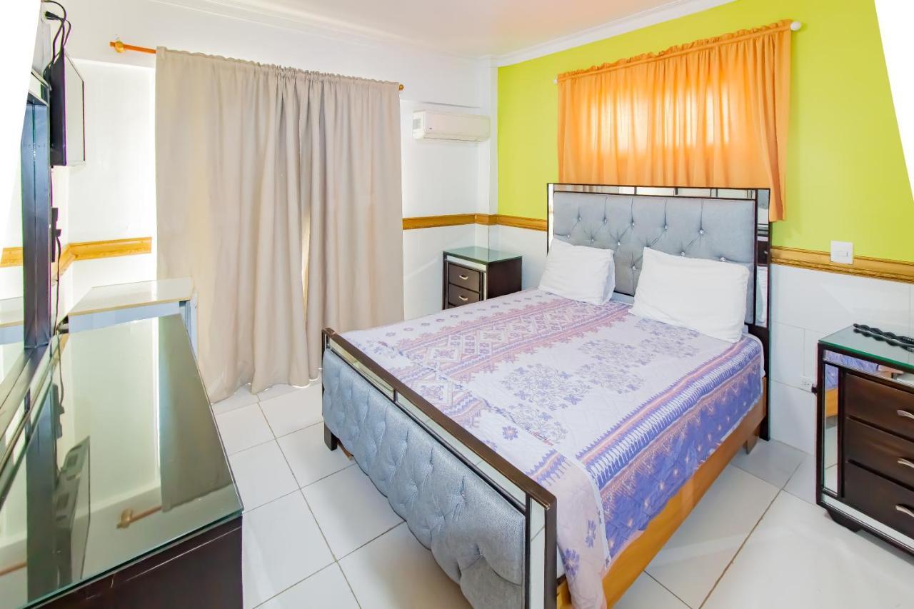 Hotel La Casona Dorada Санто-Доминго Экстерьер фото