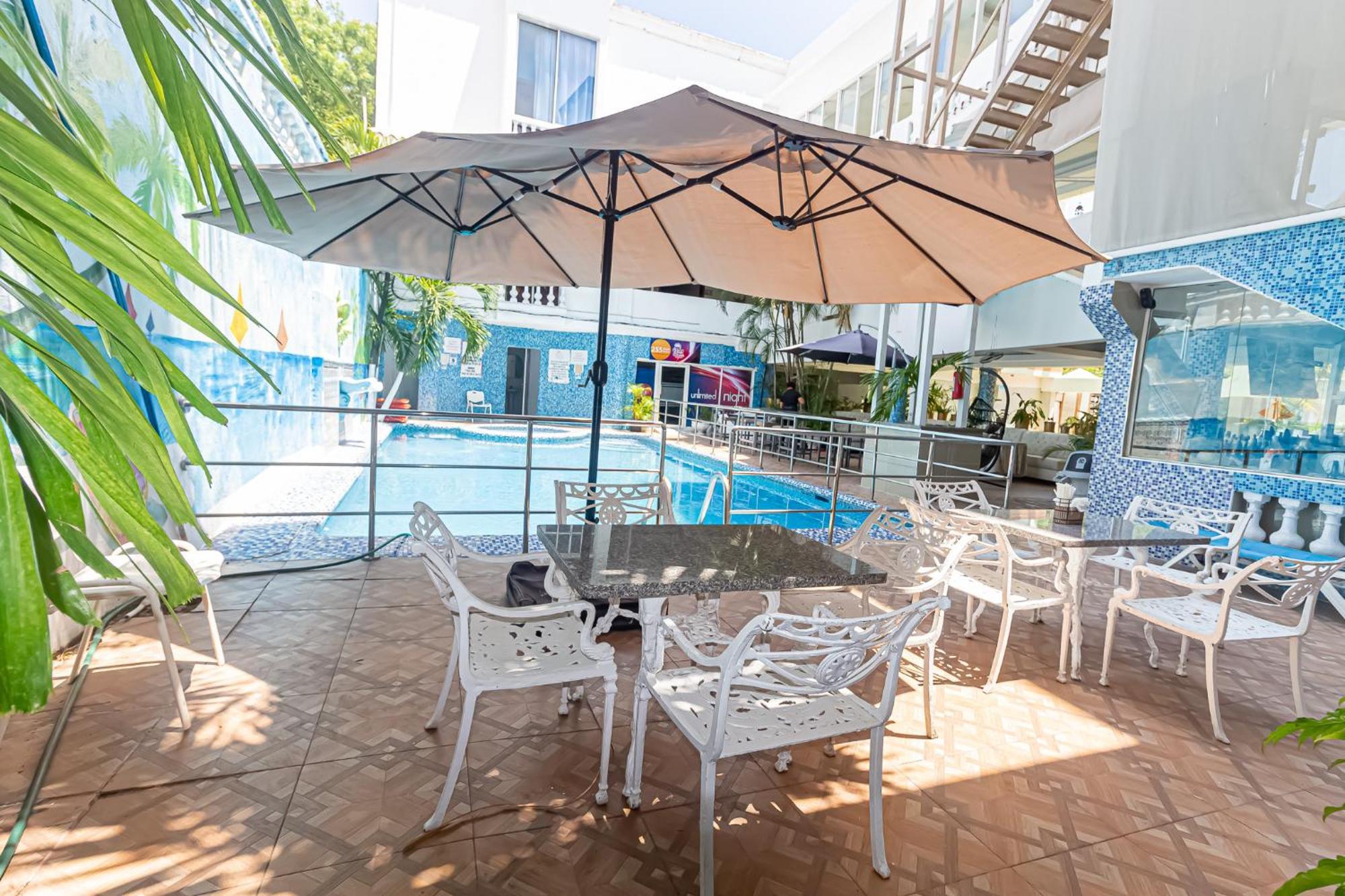 Hotel La Casona Dorada Санто-Доминго Экстерьер фото